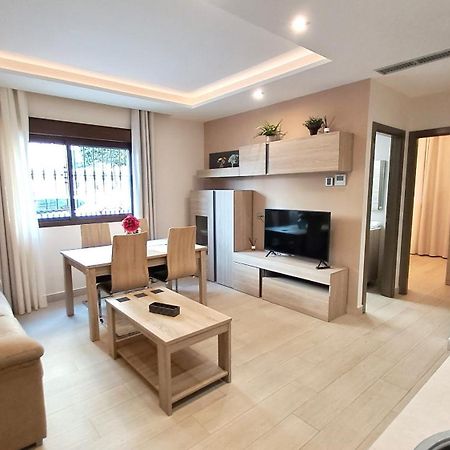 Apartamentos Vacacionales Joctis, Bajo A Fuengirola Exterior photo