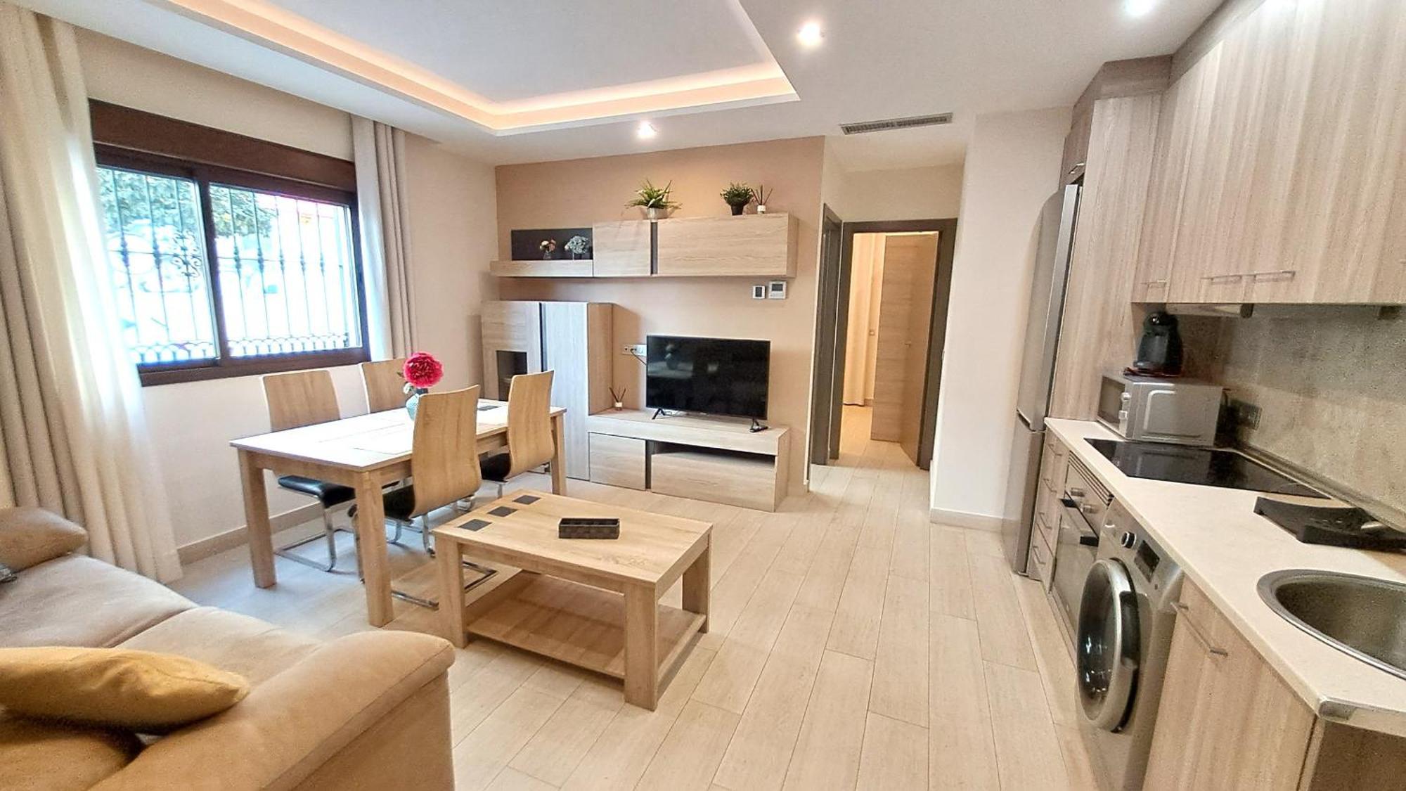 Apartamentos Vacacionales Joctis, Bajo A Fuengirola Exterior photo